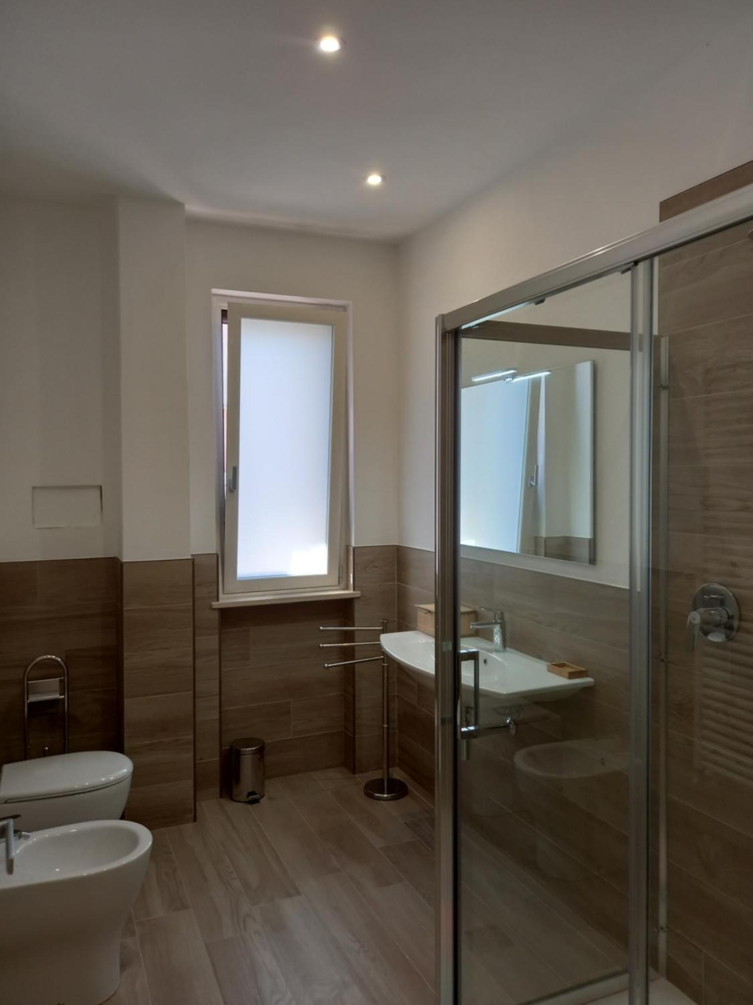 Amare Bed & Breakfast Rodi Garganico Habitación foto